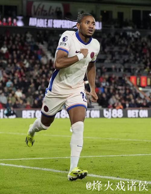 恩昆库被推荐给巴萨，球员希望离队&蓝军愿意放行