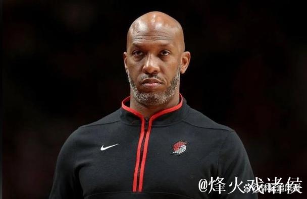 21分大逆转到嘴飞了！开拓者输活塞就怪他，三大“罪状”球迷气炸