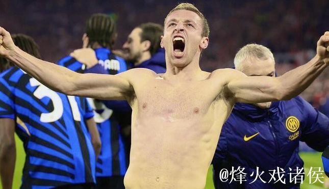 弗拉泰西:小时候踢前锋被迫改打中场 弗拉泰西:小时候踢前锋被迫改打中场